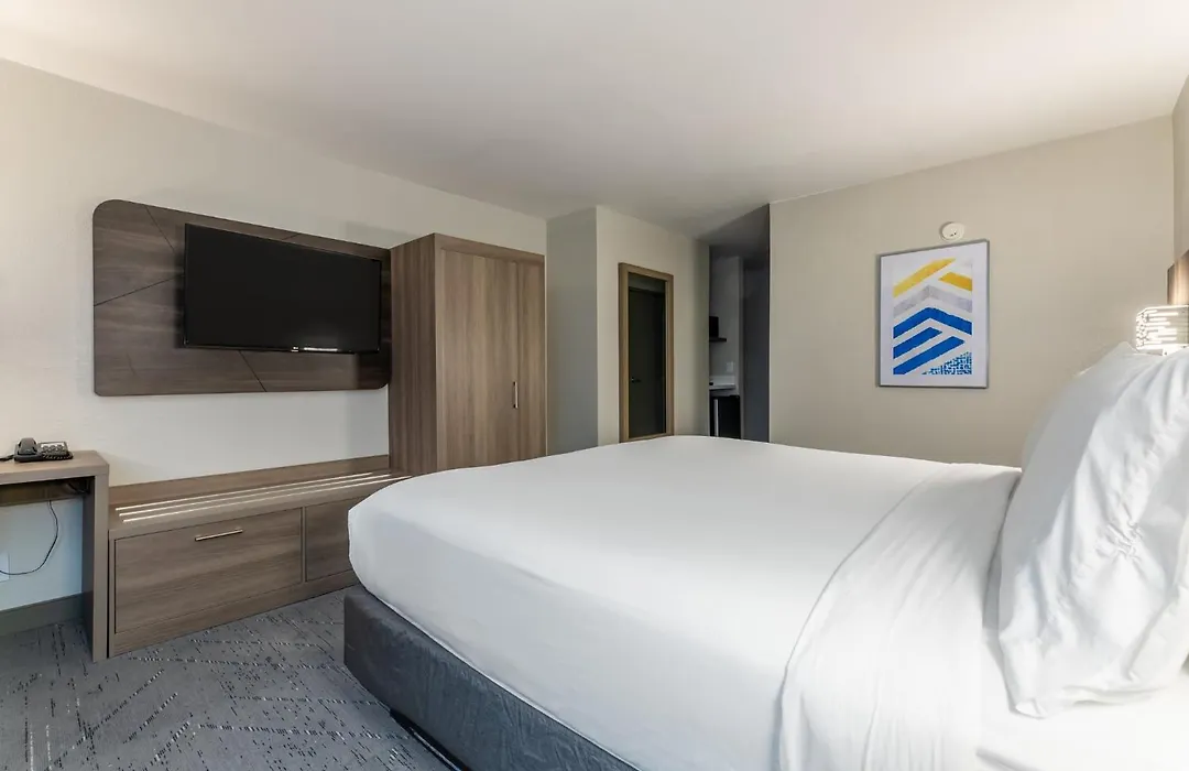 Holiday Inn Express Van Nuys By Ihg-1