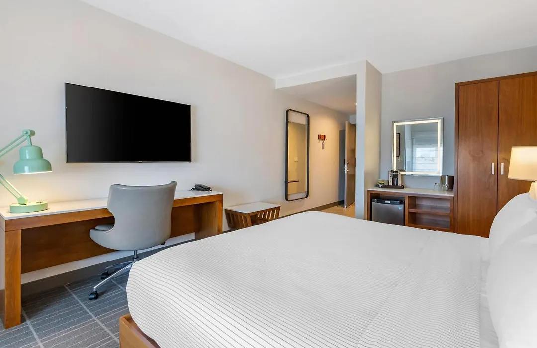 Cambria Hotel Lax-1