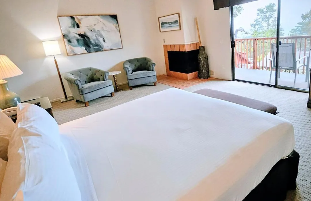 Adobe Inn-1