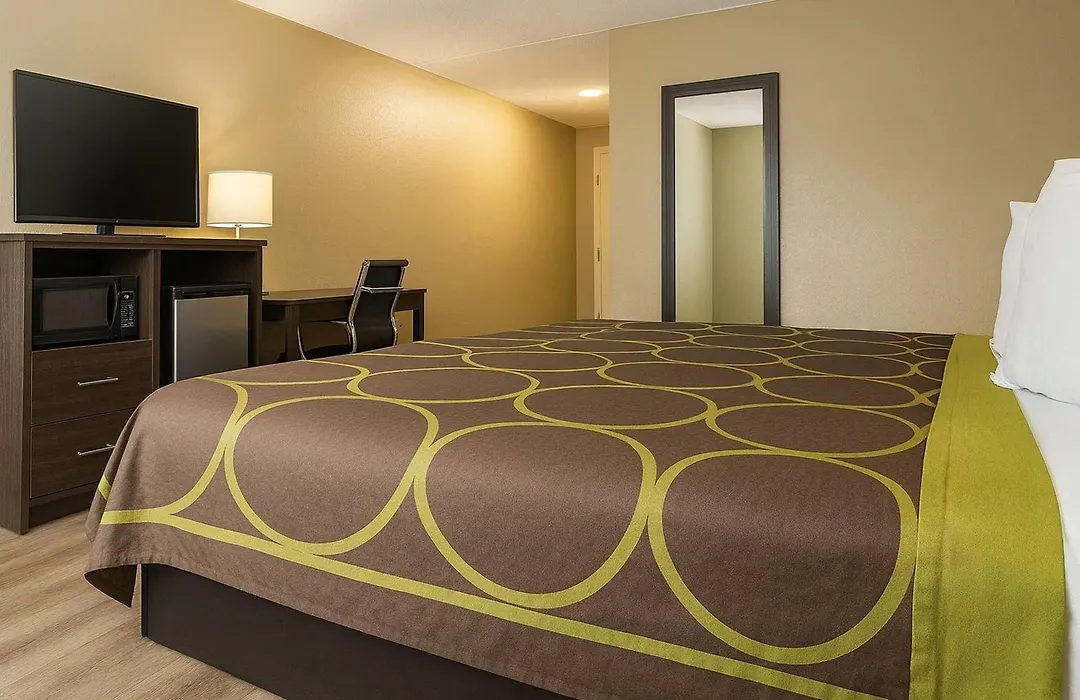 Super 8 By Wyndham Indianapolis South-1