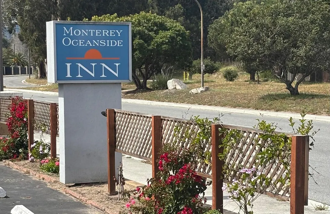 Monterey Oceanside Inn-1