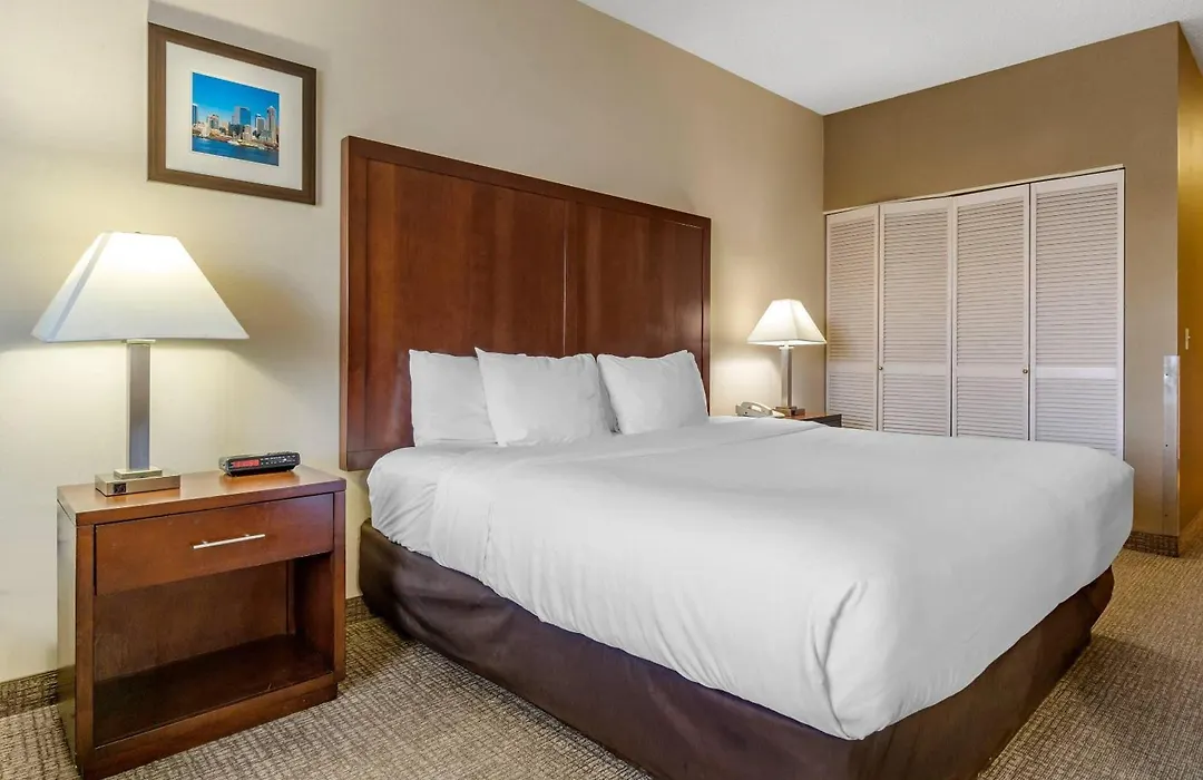 Comfort Inn & Suites Seattle North-1