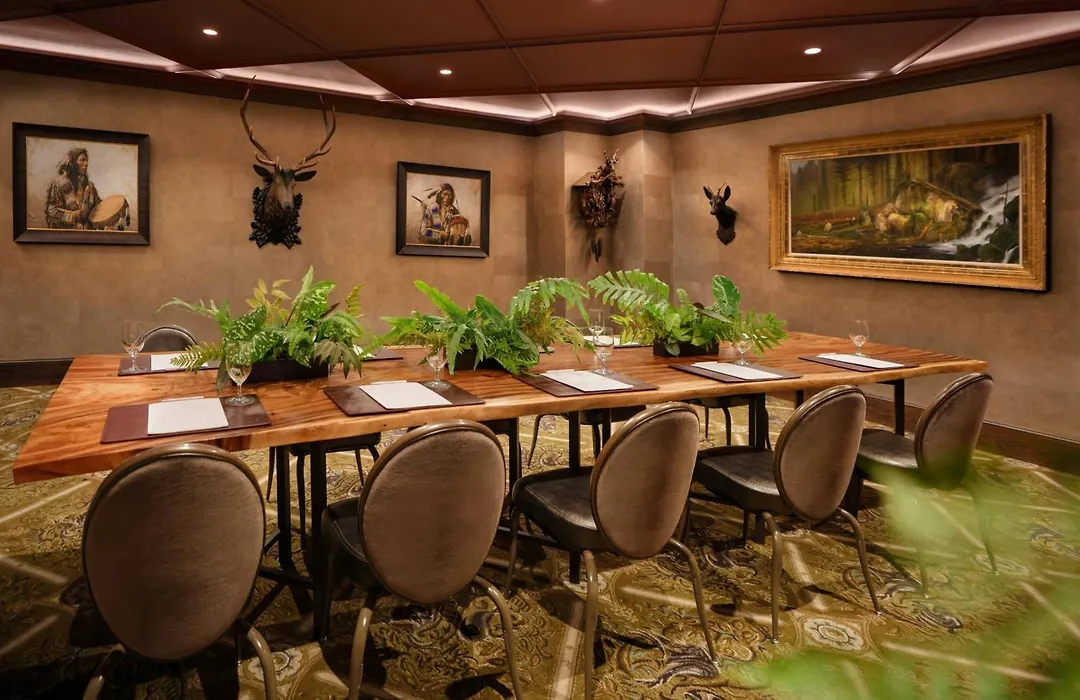 Grand Bohemian Lodge Asheville, Autograph Collection-1