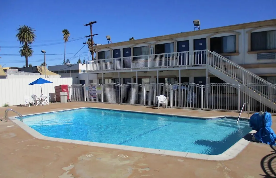 Motel 6-Canoga Park, Ca-1