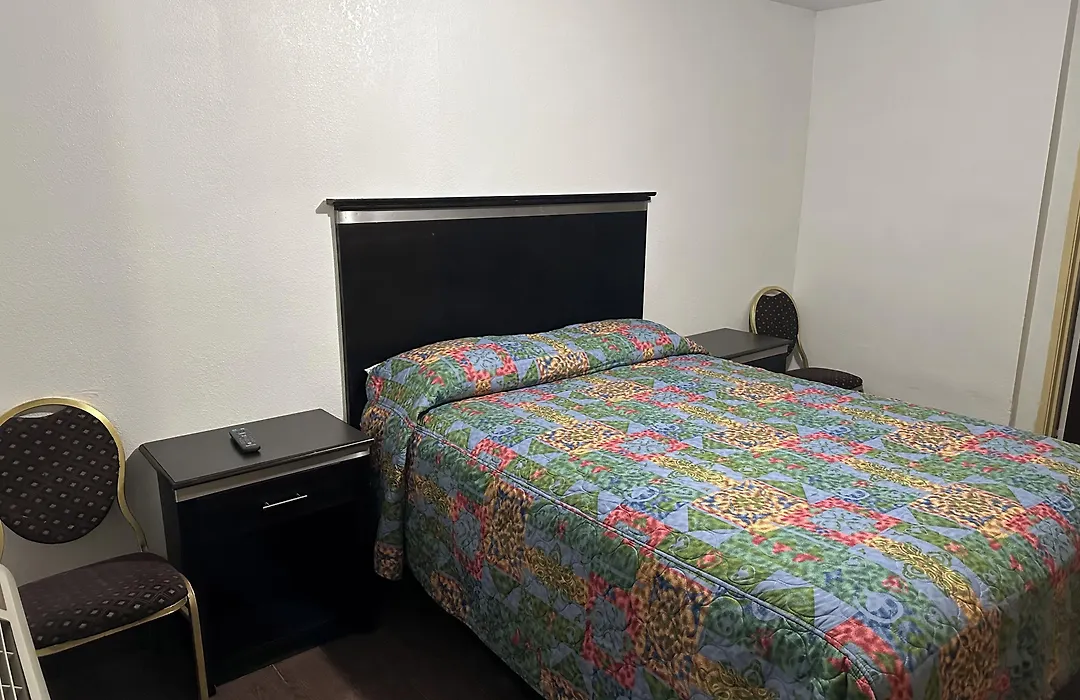 Searle Motel-1