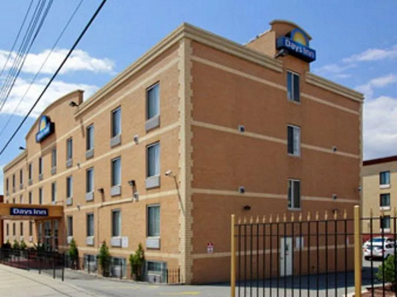 Days Inn By Wyndham Jamaica / Jfk Airport-1