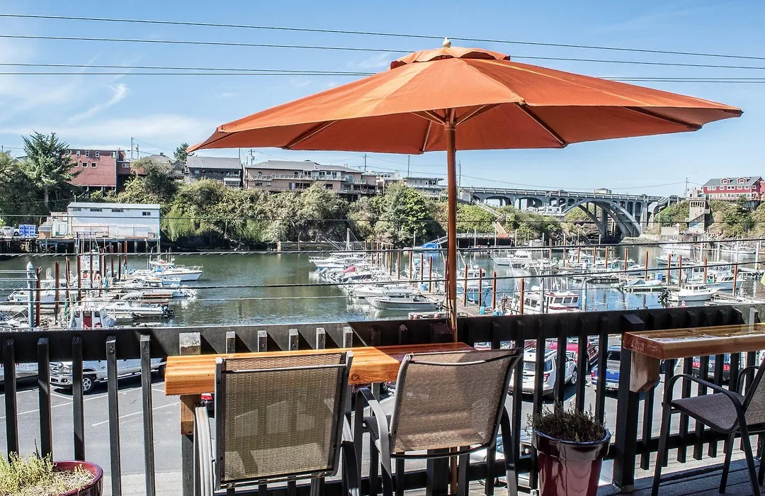 Depoe Bay Inn (Adults Only)-1