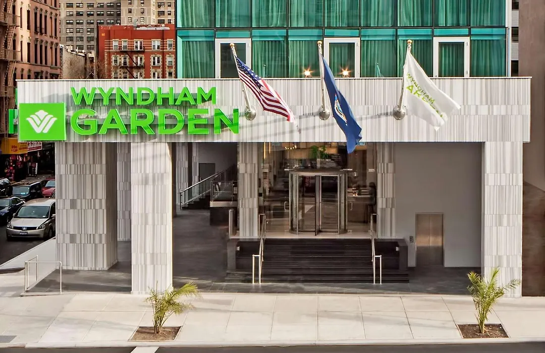 Wyndham Garden Chinatown-1