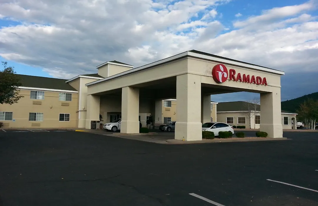 Ramada By Wyndham Williams/Grand Canyon Area-1