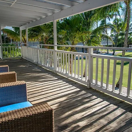 Naples Beach Hotel And Golf Club-3