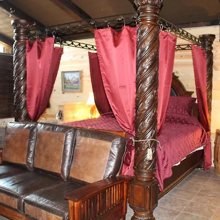 Samantha'S Timber Inn-3
