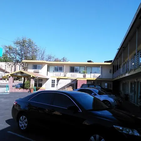 Highlander Motel-3