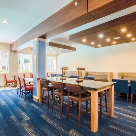 Holiday Inn Express - Anaheim West-3