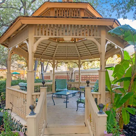 La Quinta By Wyndham Houston Galleria Area-2