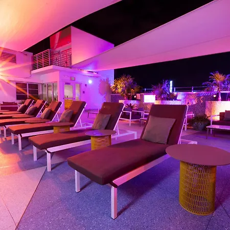 Clevelander Hotel (Adults Only)-2