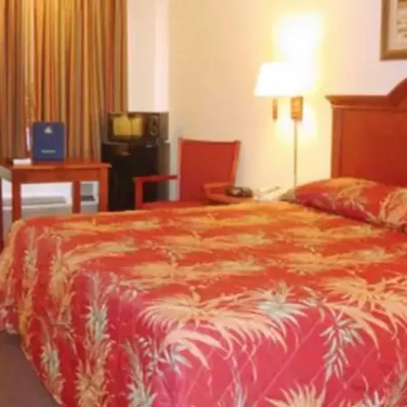 Rodeway Inn-3