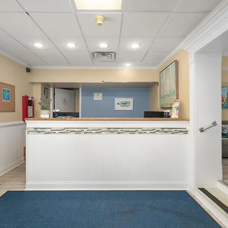 Coastal Palms Inn And Suites-3