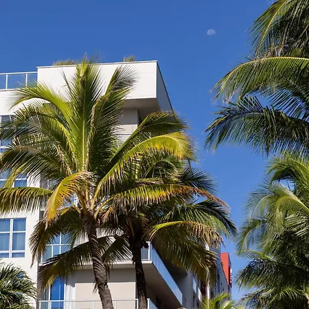Costa Hollywood Beach Resort - An All Suite Hotel-2