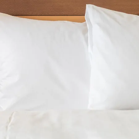 Crowne Plaza Cleveland Airport By Ihg-3