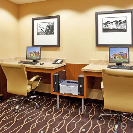 Holiday Inn Express & Suites Salinas By Ihg-3