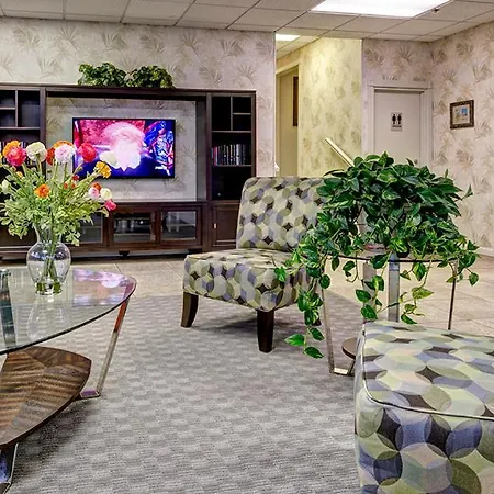 Palm Pavilion Inn-2