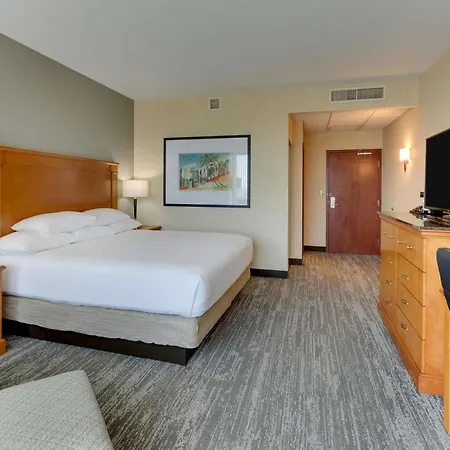 Drury Inn & Suites Orlando Near Universal Orlando Resort-2