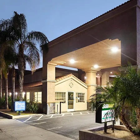 Dream Inn-3