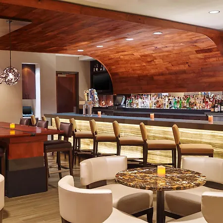 Doubletree By Hilton San Antonio Airport-2