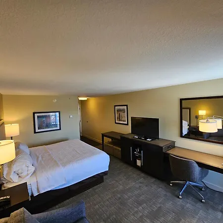 Hampton Inn Billings-3