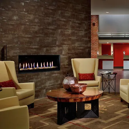Doubletree Hotel & Suites Charleston Airport-3