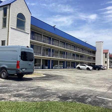 Days-Inn By Wyndham Baltimore Northwest-2