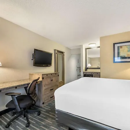 Best Western Americana Inn-2