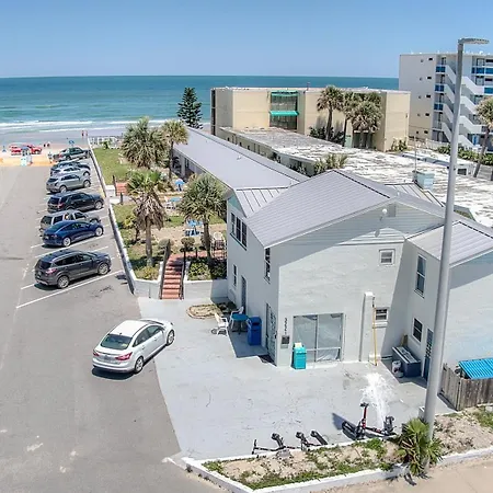Daytona Shores Inn And Suites-3