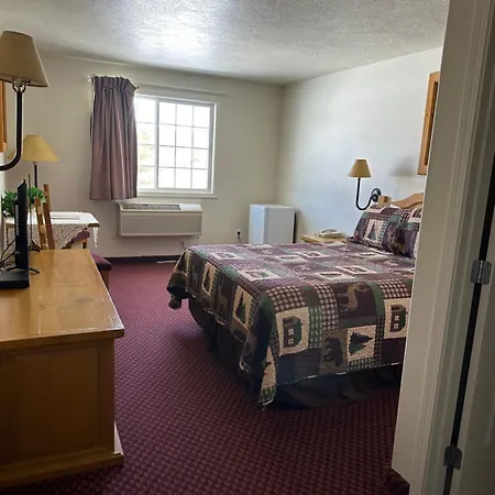 Columbine Inn And Suites-2