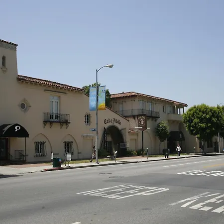 Hollywood Guest Inn-2