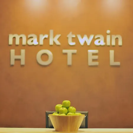 Mark Twain Hotel-3