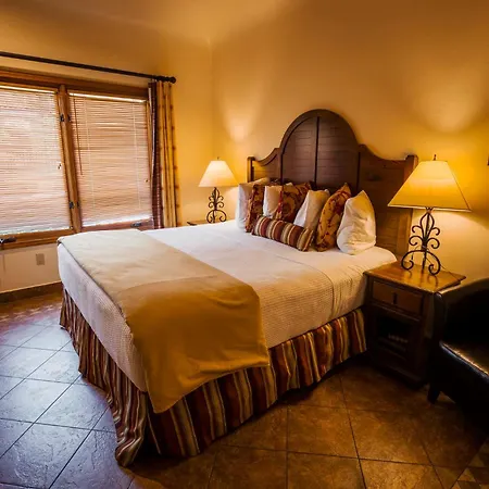Los Arboles Hotel-3