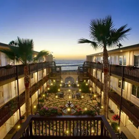 Ocean Beach Hotel-2