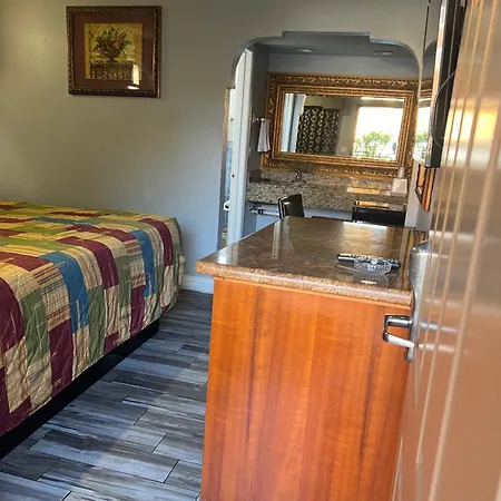 Amber Motel-3