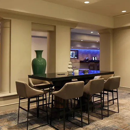 Renaissance Los Angeles Airport Hotel-2