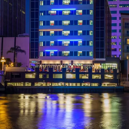 Aloft By Marriott Tampa Downtown-2