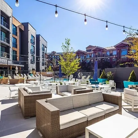 Slope Side Studio In The Heart Of Canyons Village With Heated Pool & Hot Tub!-3