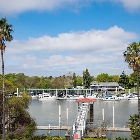 The Westin Sacramento Hotel & Marina-2