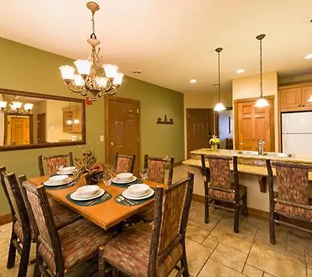 2Br Westgate Resort Sleeps 10 - Smoky Mtn Condo With Free Water Park-3