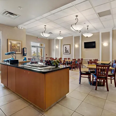 The Inn At Charles Town / Hollywood Casino-3