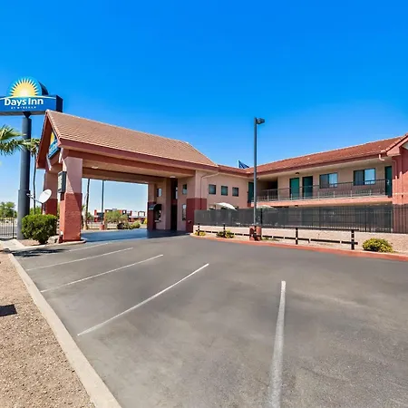 Days Inn By Wyndham Tucson Airport-2