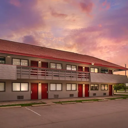 Red Roof Inn Detroit Metro Airport - Taylor-2