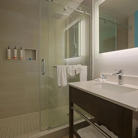 The Cove Hotel-3