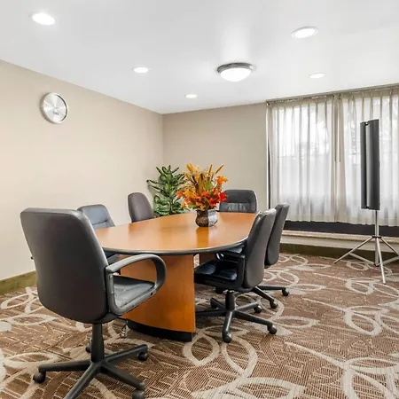 Comfort Inn Anaheim Resort-2