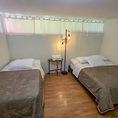 Orange Drive Hostel (Adults Only)-3